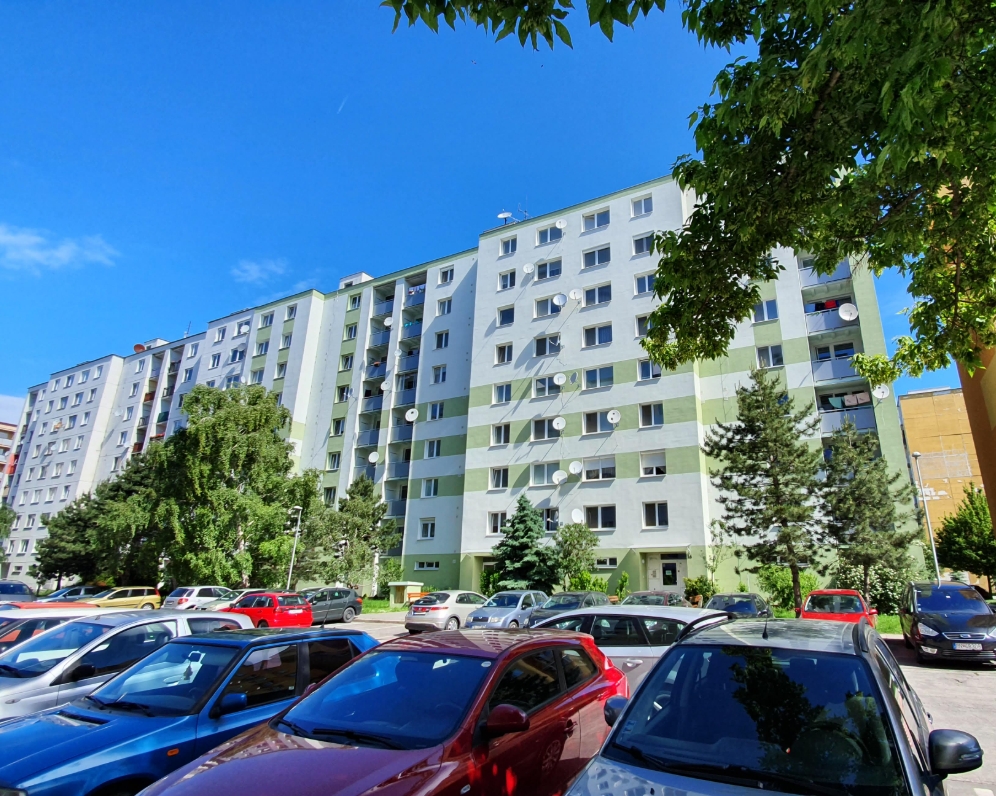 Čiastočne rekonštruovaný trojizbový byt na M. Bela v Piešťanoch